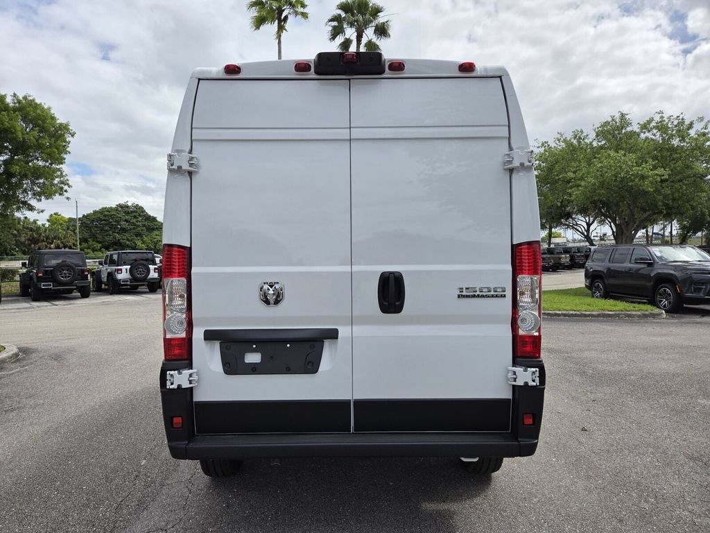 New 2026 RAM ProMaster 1500 w/ Convenience Group FWD image 4