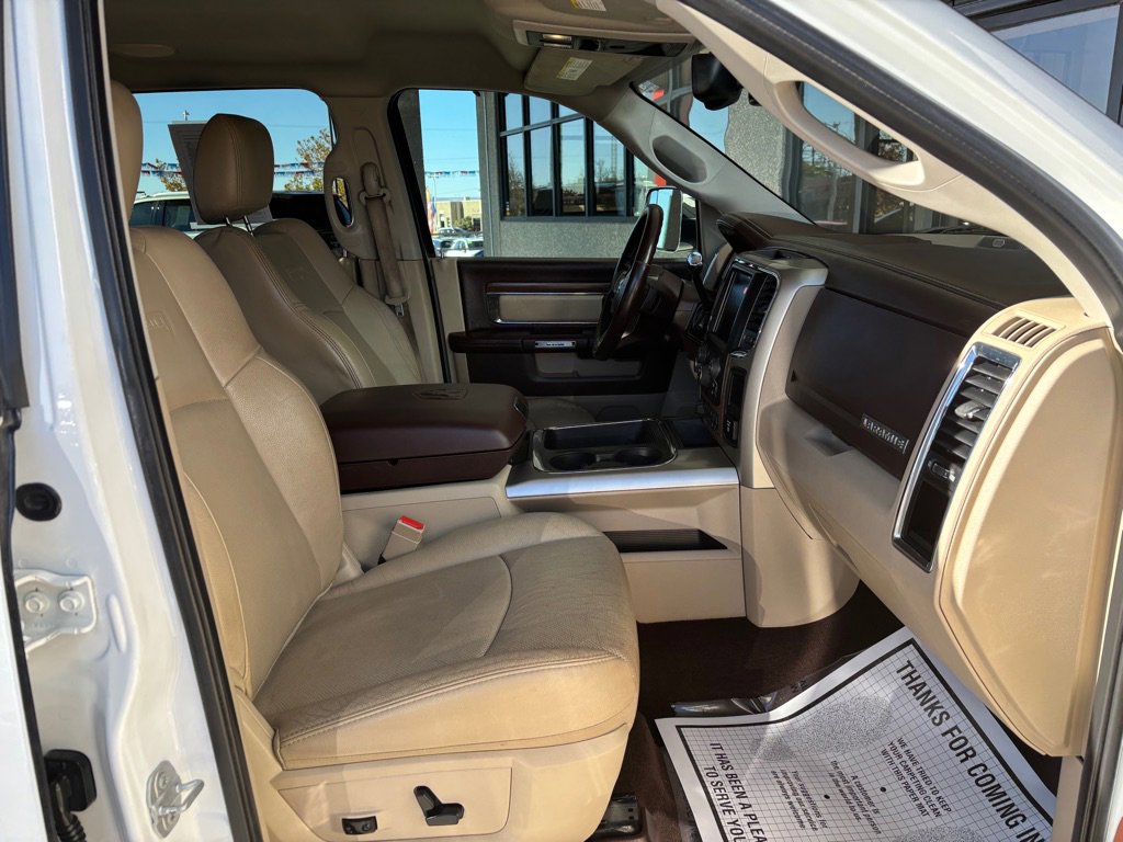 Used 2016 RAM 2500 Laramie w/ Convenience Group image 28