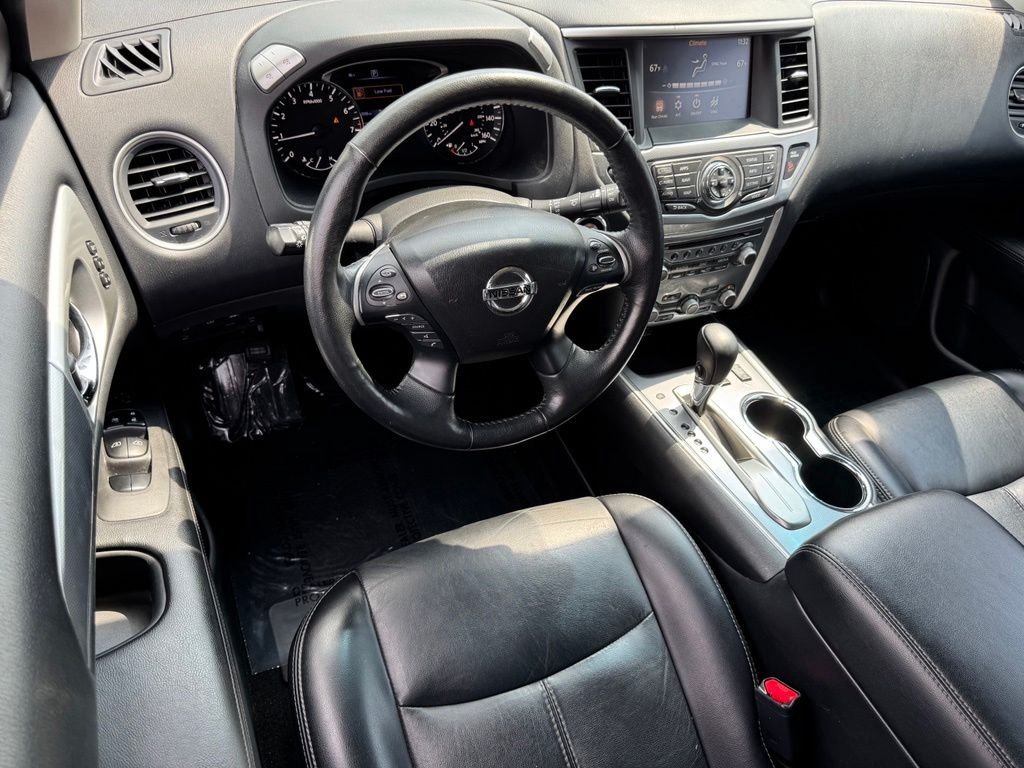 Used 2019 Nissan Pathfinder SL FWD image 27