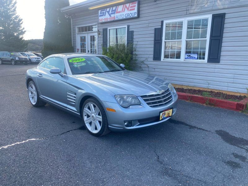 Used 2007 Chrysler Crossfire Limited image 2