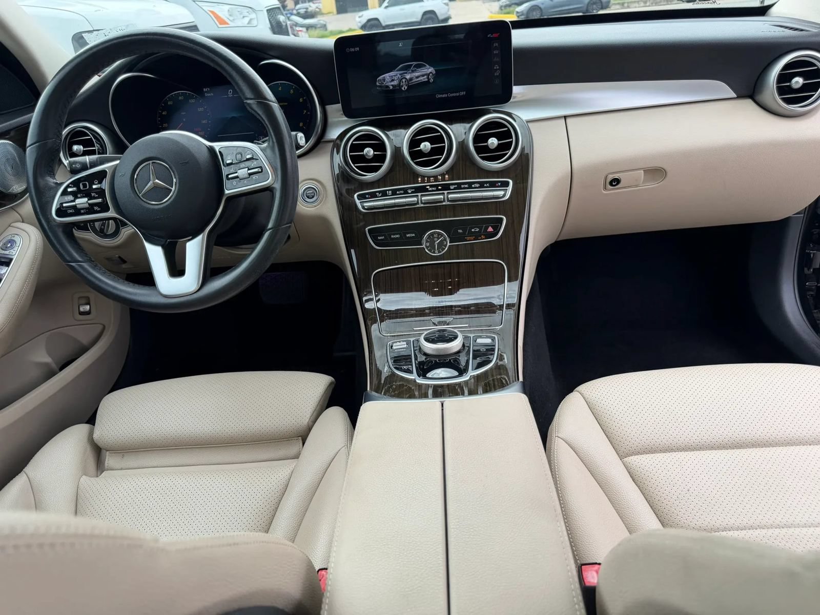 Used 2021 Mercedes-Benz C 300 Sedan w/ Premium Package image 28