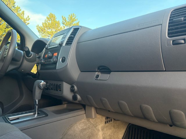 Used 2018 Nissan Frontier SV w/ Value Truck Package AWD/4WD image 20
