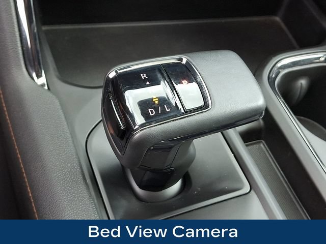 Used 2024 GMC Sierra 1500 AT4 w/ Technology Package AWD/4WD image 11