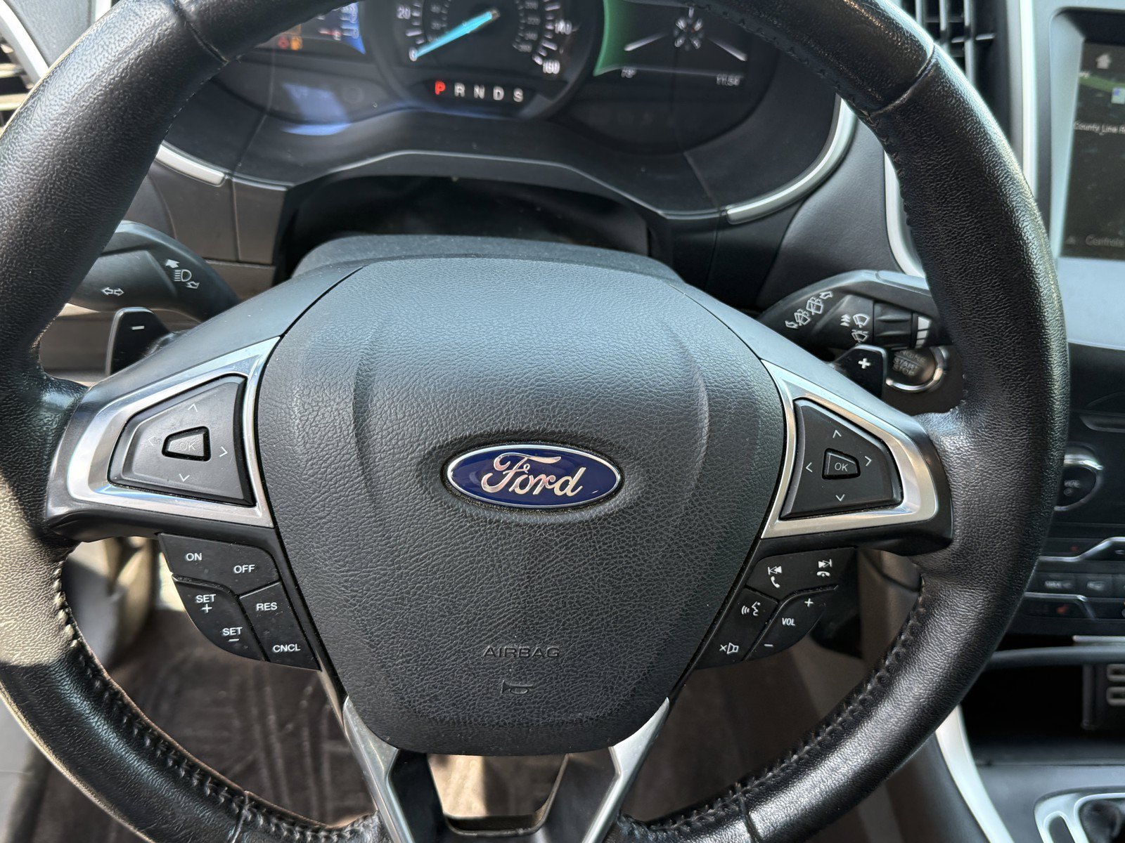 Used 2016 Ford Edge SEL w/ Equipment Group 201A FWD image 17