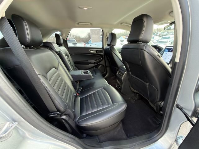 Used 2022 Ford Edge SEL w/ Convenience Package image 10
