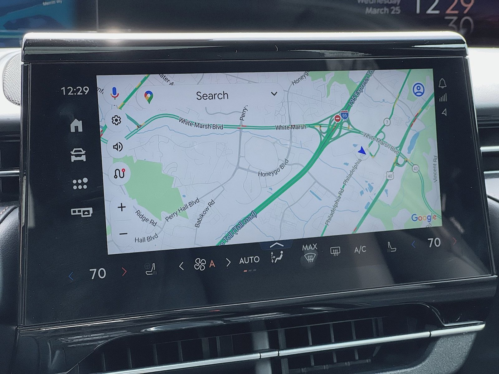 Used 2024 Lincoln Nautilus Premier w/ Equipment Group 102A image 20