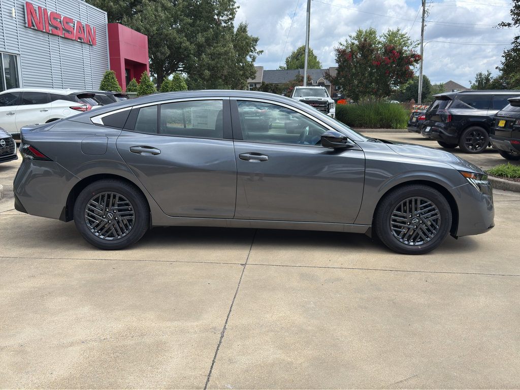 New 2026 Nissan Sentra SV FWD image 2