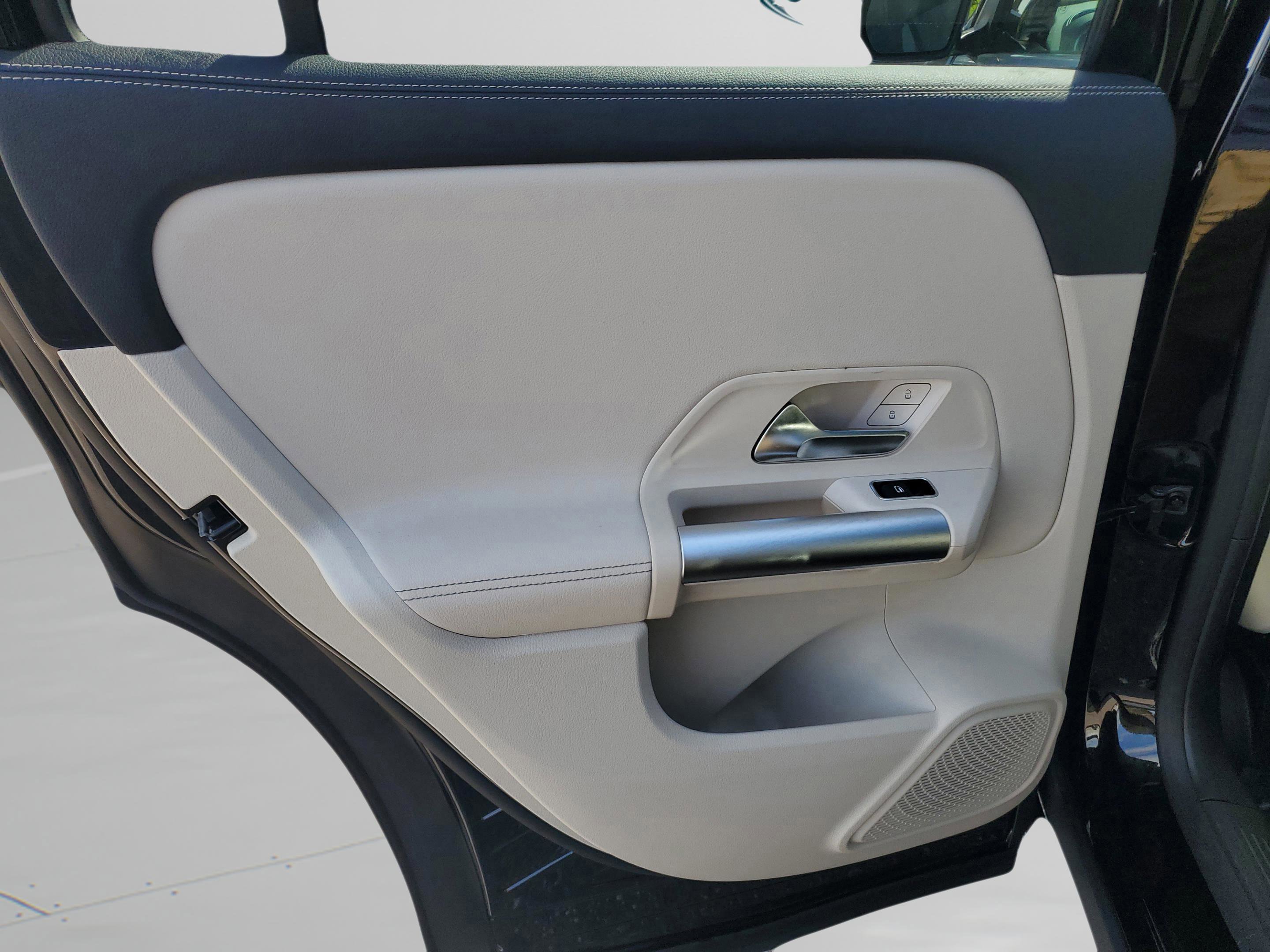 Used 2025 Mercedes-Benz GLA 250 image 25