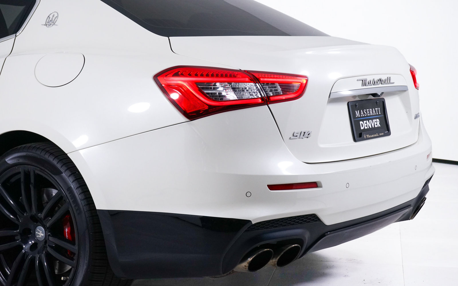 Used 2018 Maserati Ghibli S GranSport Q4 AWD/4WD image 15