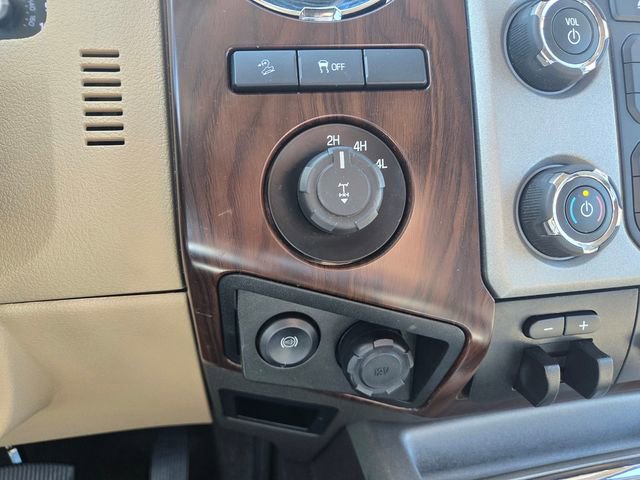 Used 2016 Ford F250 Lariat w/ Lariat Interior Package AWD/4WD image 19