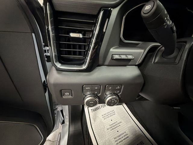 New 2026 GMC Sierra 3500 Denali Ultimate AWD/4WD image 64