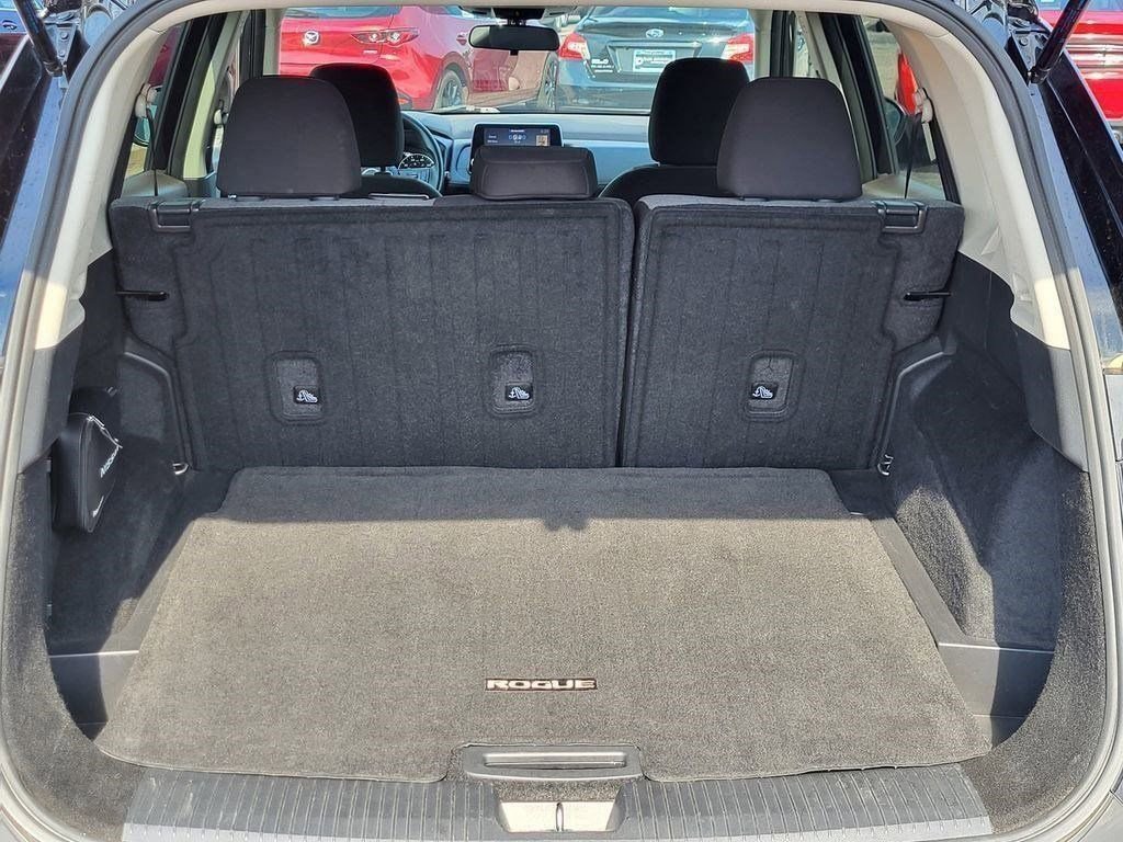 Used 2023 Nissan Rogue SV image 21