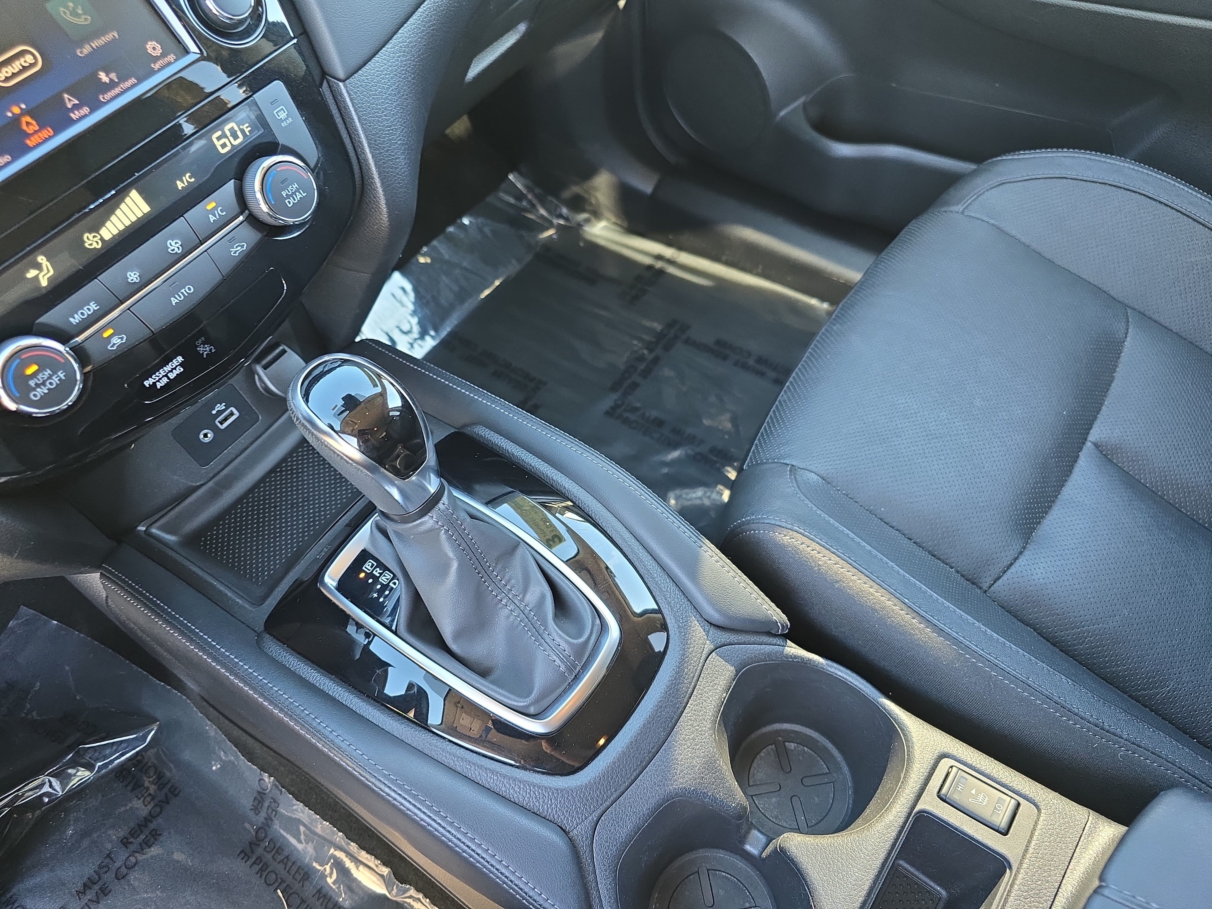 Used 2018 Nissan Rogue SL AWD/4WD image 21
