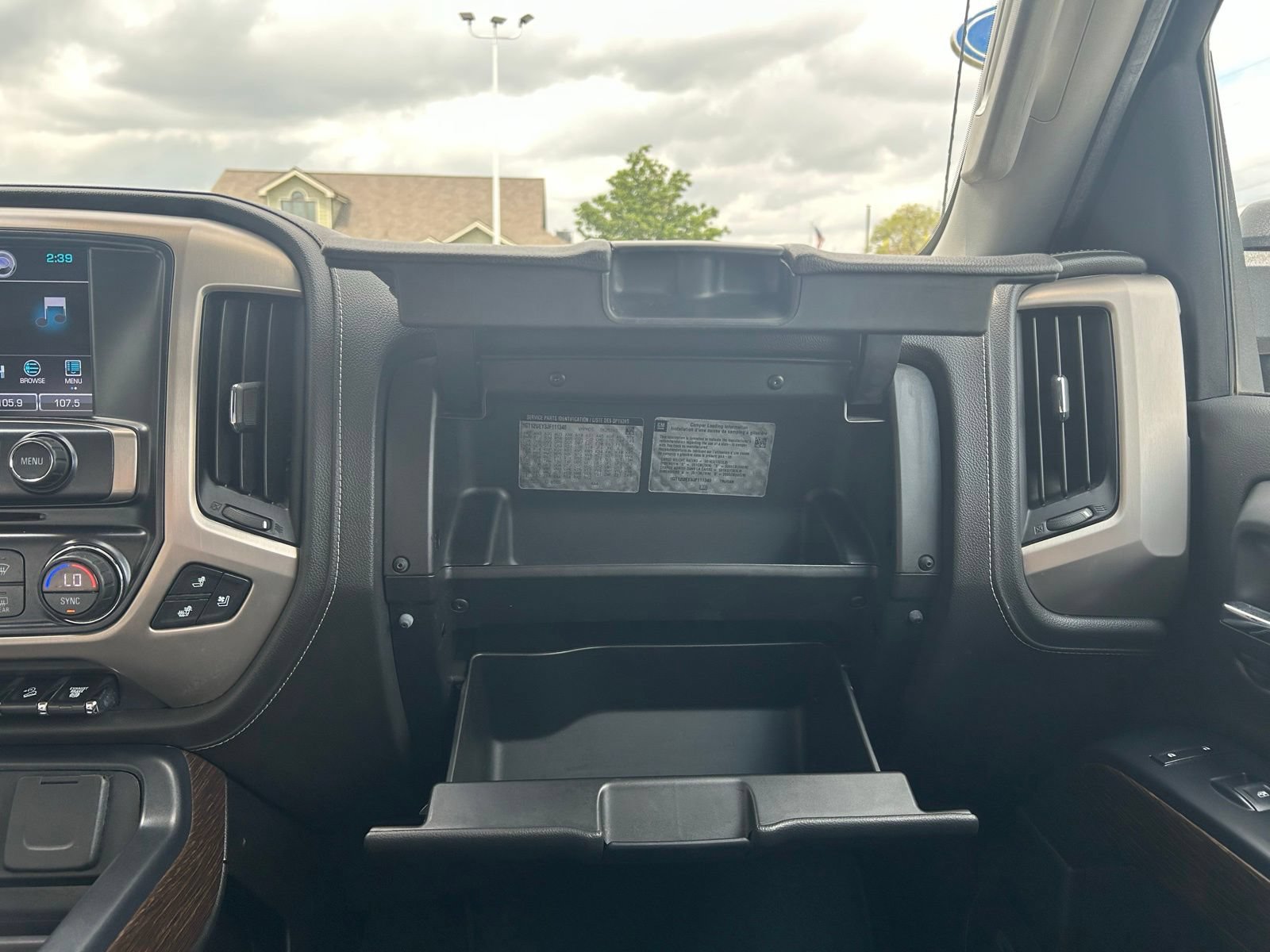 Used 2018 GMC Sierra 2500 Denali w/ Snow Plow Prep Package AWD/4WD image 26