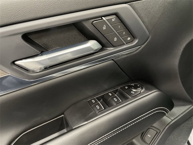 New 2026 GMC Terrain Denali w/ LPO, Floor Liner Package image 24