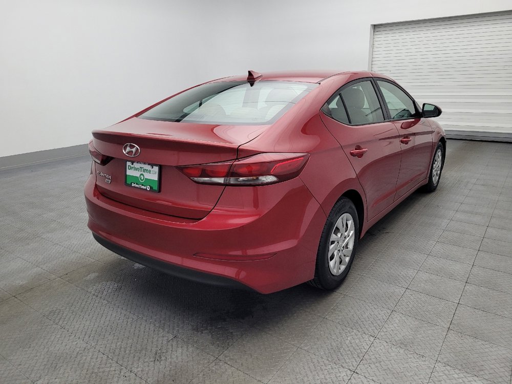 Used 2017 Hyundai Elantra SE image 9