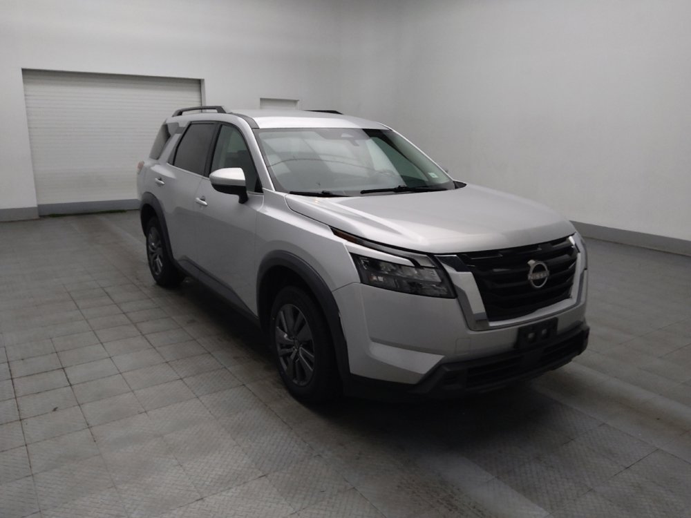 Used 2023 Nissan Pathfinder SV image 13