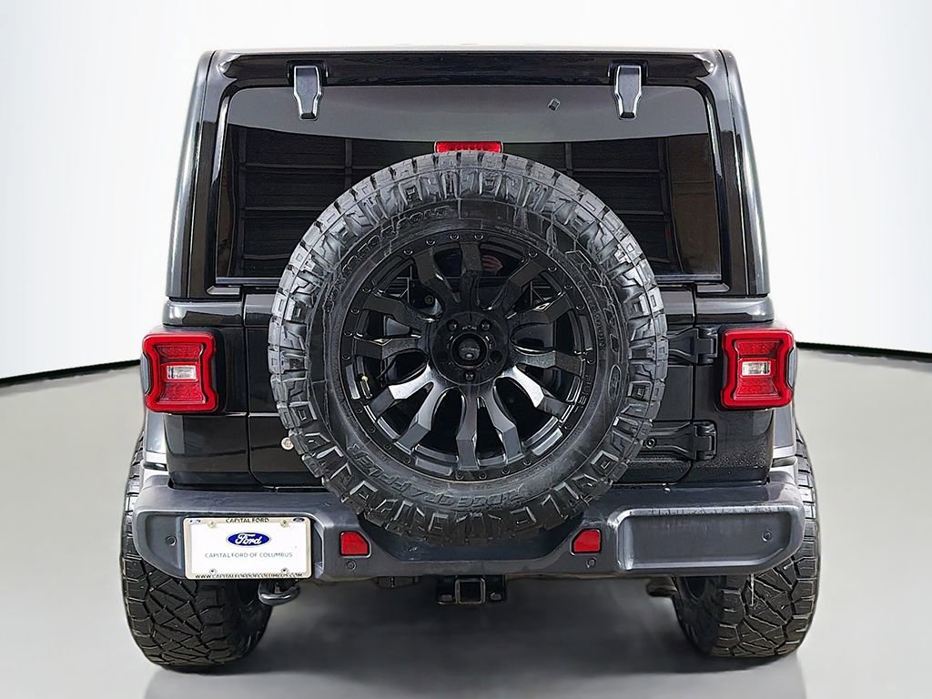 Used 2020 Jeep Wrangler Unlimited Sahara image 10