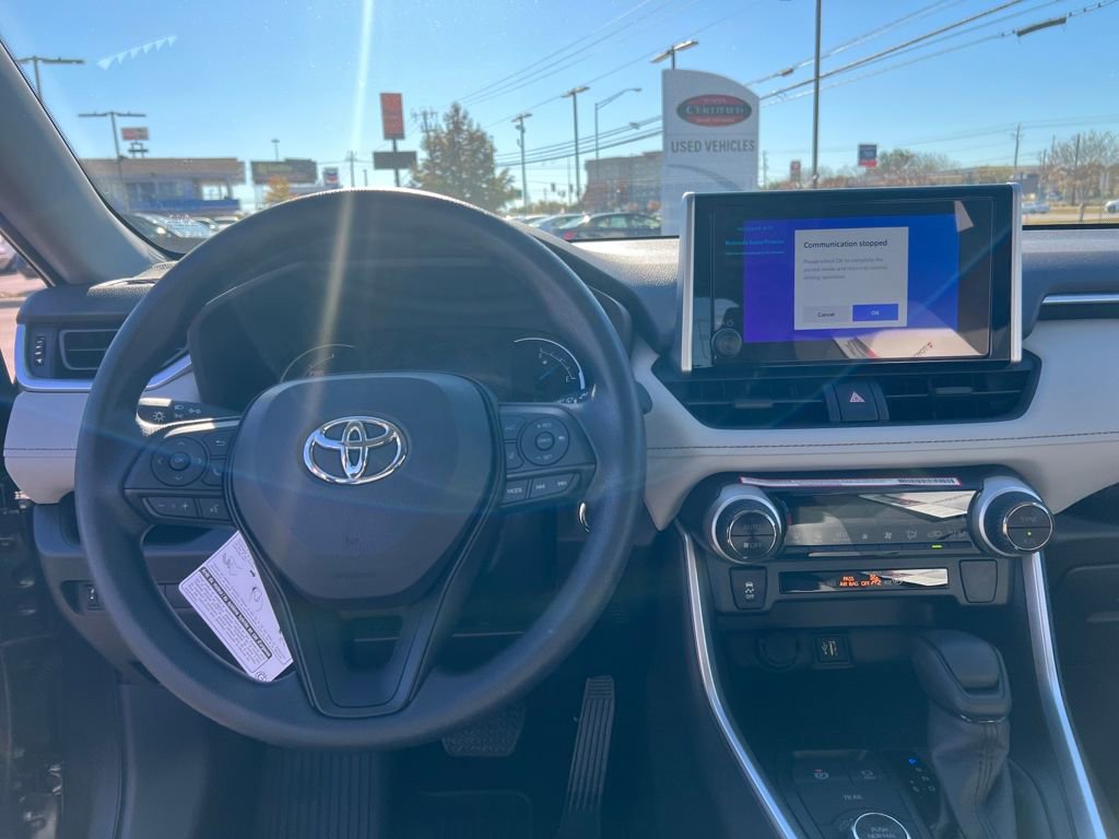 New 2025 Toyota RAV4 XLE image 13