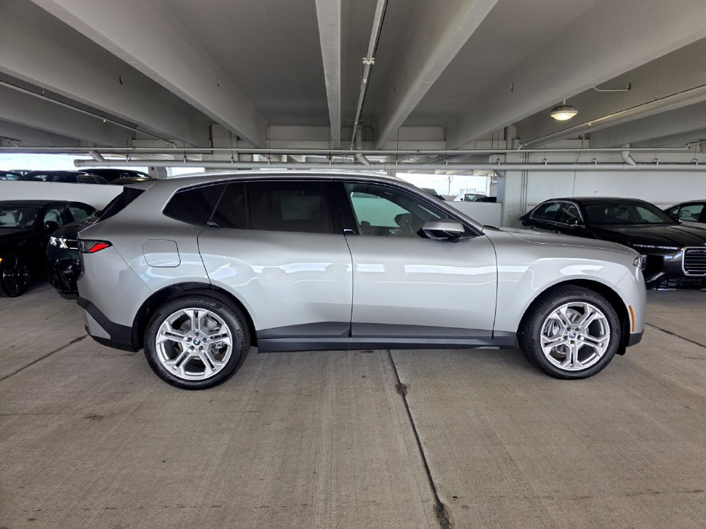 New 2027 BMW X5 xDrive40i w/ Luxury Front Seating Package AWD/4WD image 3