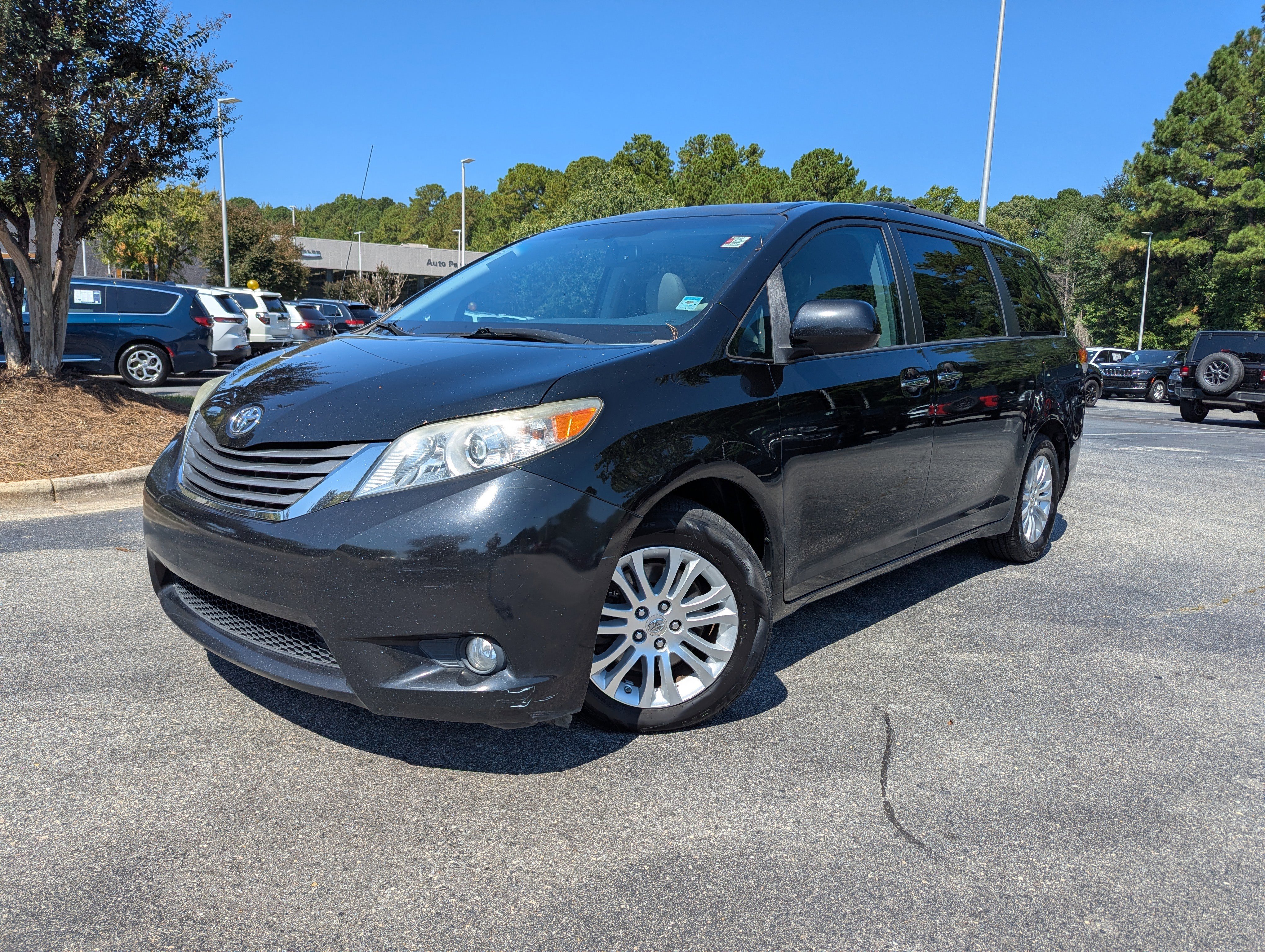 Used 2012 Toyota Sienna XLE