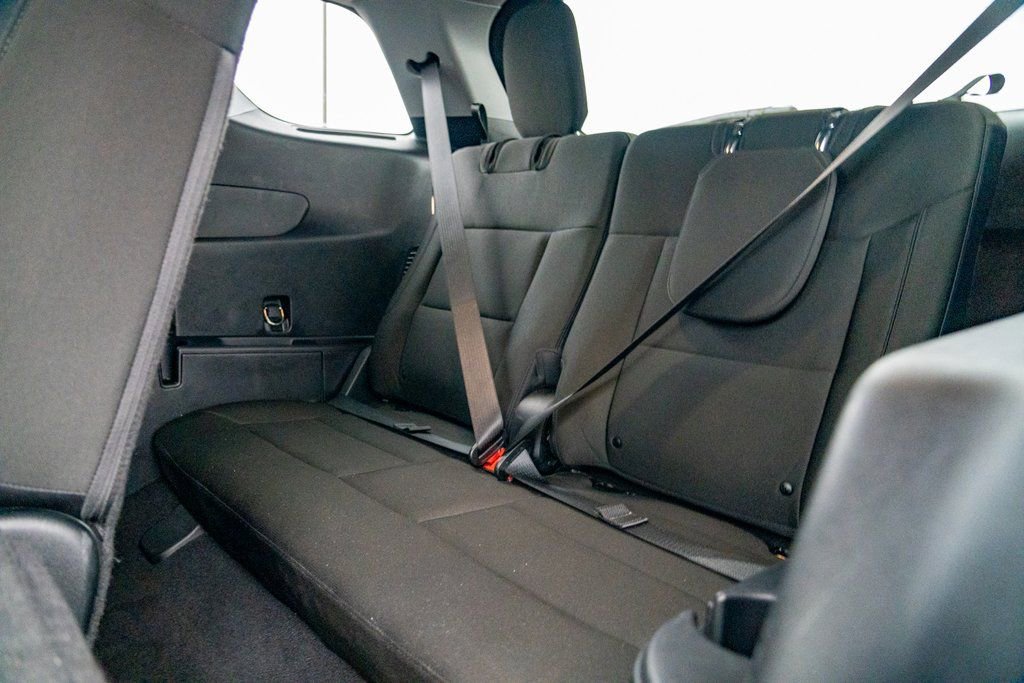 Used 2022 Ford Explorer XLT image 24