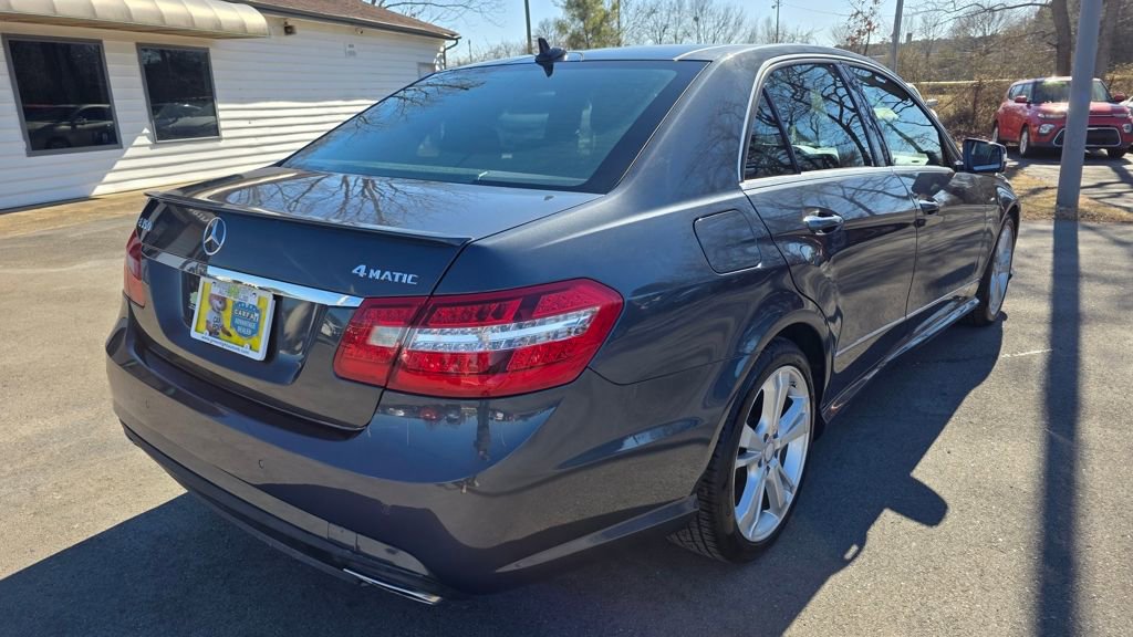 Used 2012 Mercedes-Benz E 350 4MATIC Sedan image 5