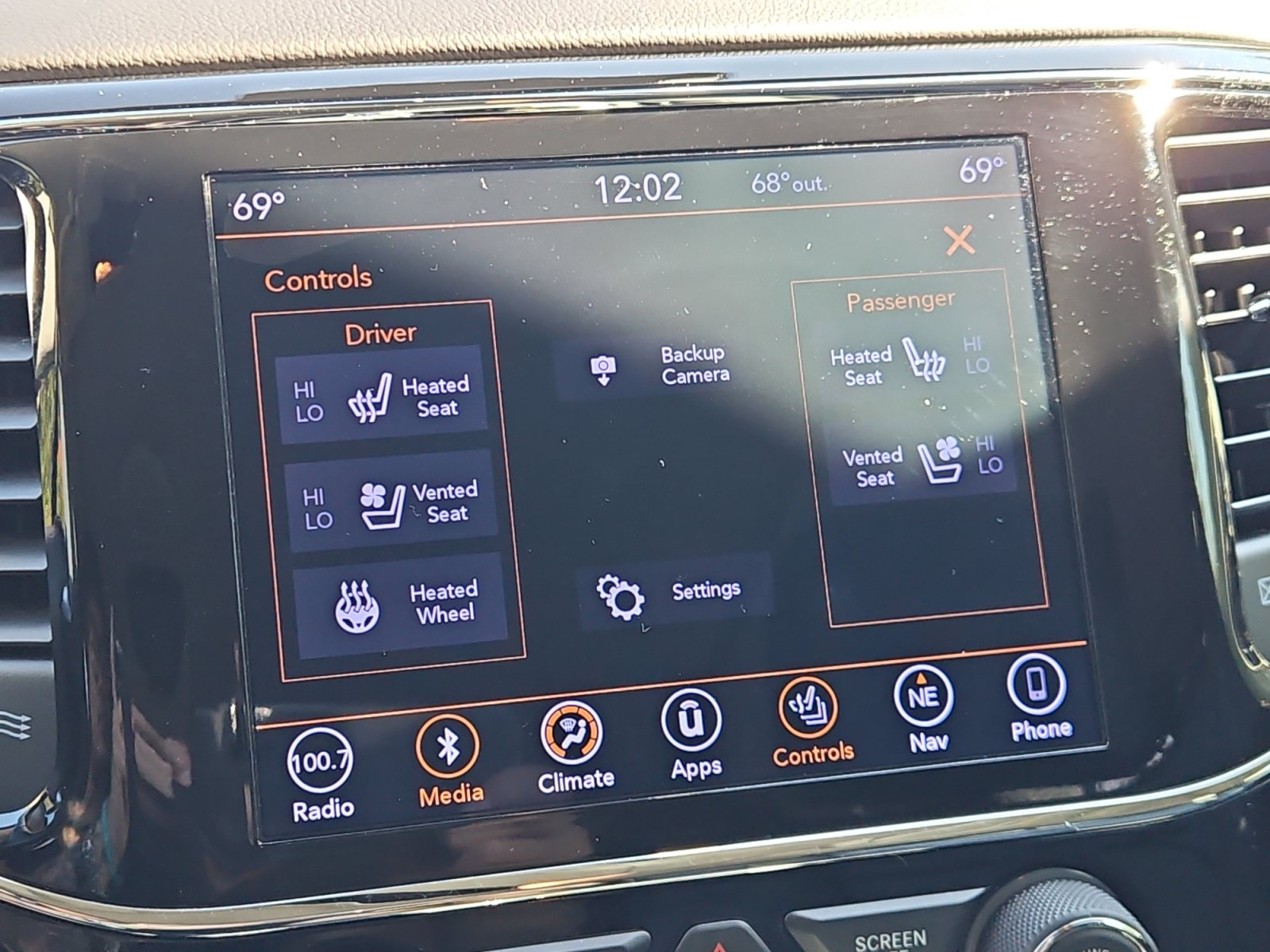 Used 2019 Jeep Grand Cherokee Summit AWD/4WD image 23