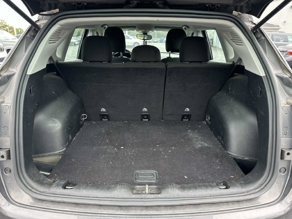 Used 2018 Jeep Compass Sport AWD/4WD image 10