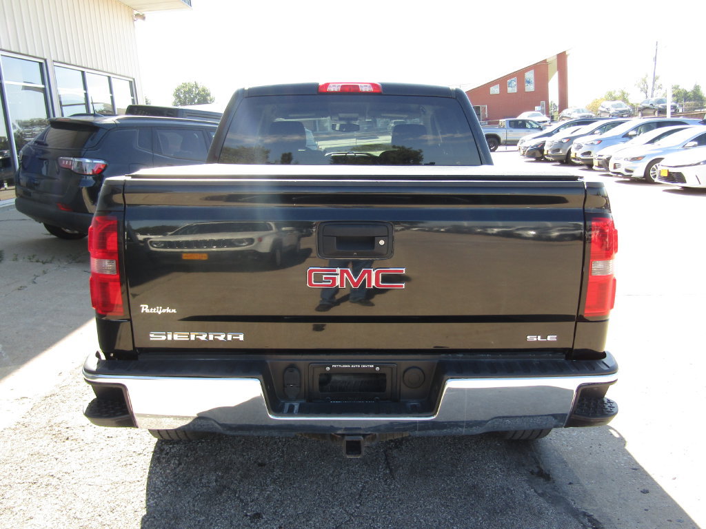 Used 2015 GMC Sierra 1500 SLE w/ SLE Value Package AWD/4WD image 4