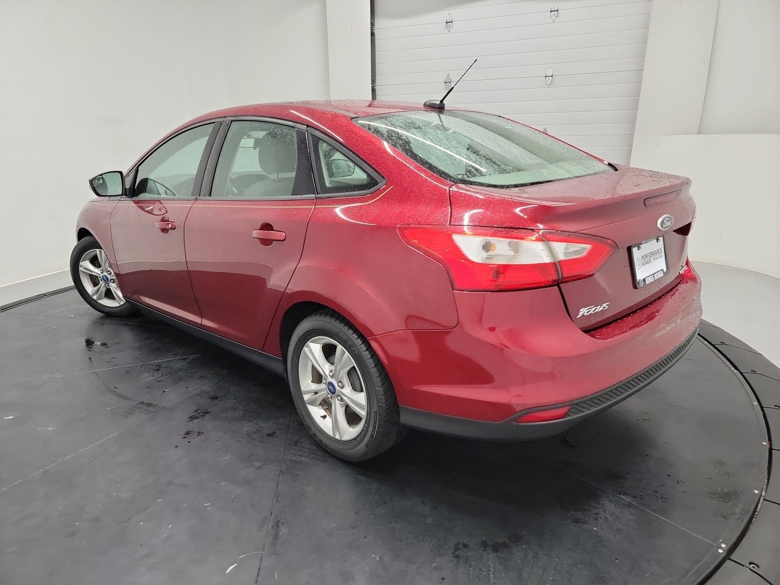 Used 2013 Ford Focus SE FWD image 6