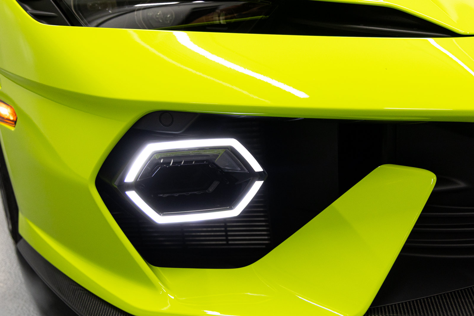 Used 2026 Lamborghini Temerario AWD/4WD image 12