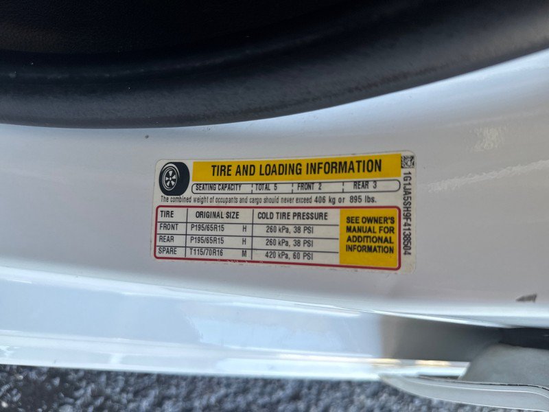 Used 2015 Chevrolet Sonic LS FWD image 32