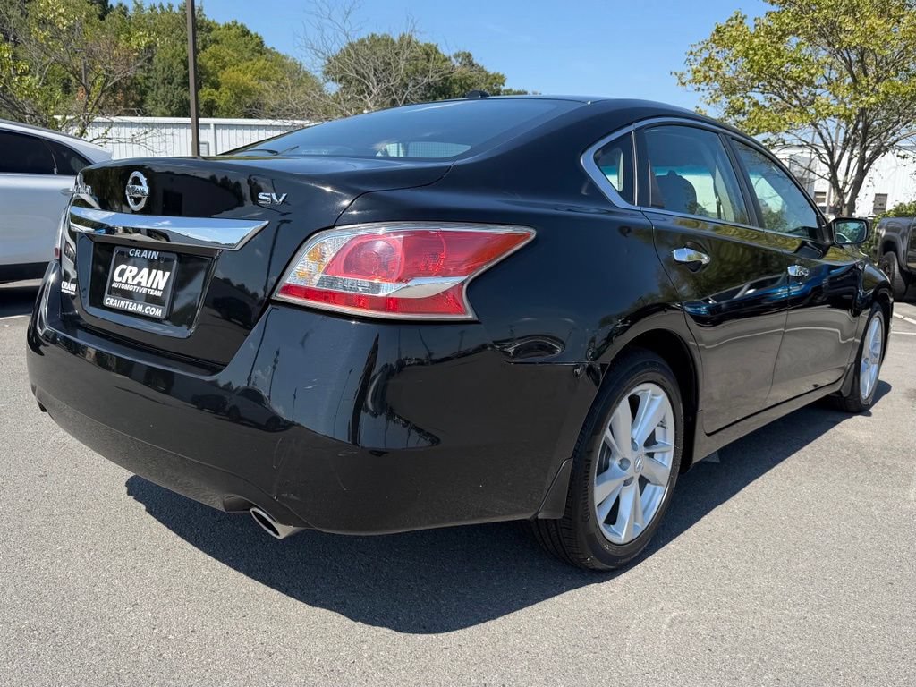 Used 2015 Nissan Altima 2.5 SV FWD image 7