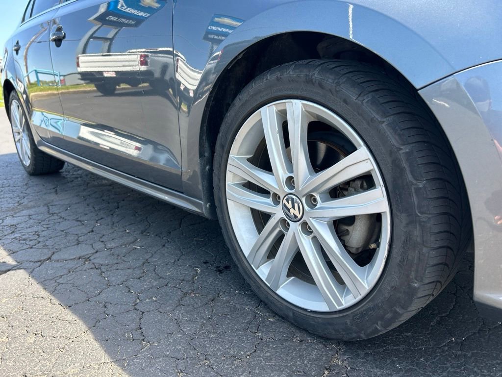 Used 2015 Volkswagen Jetta TDI SEL FWD image 11
