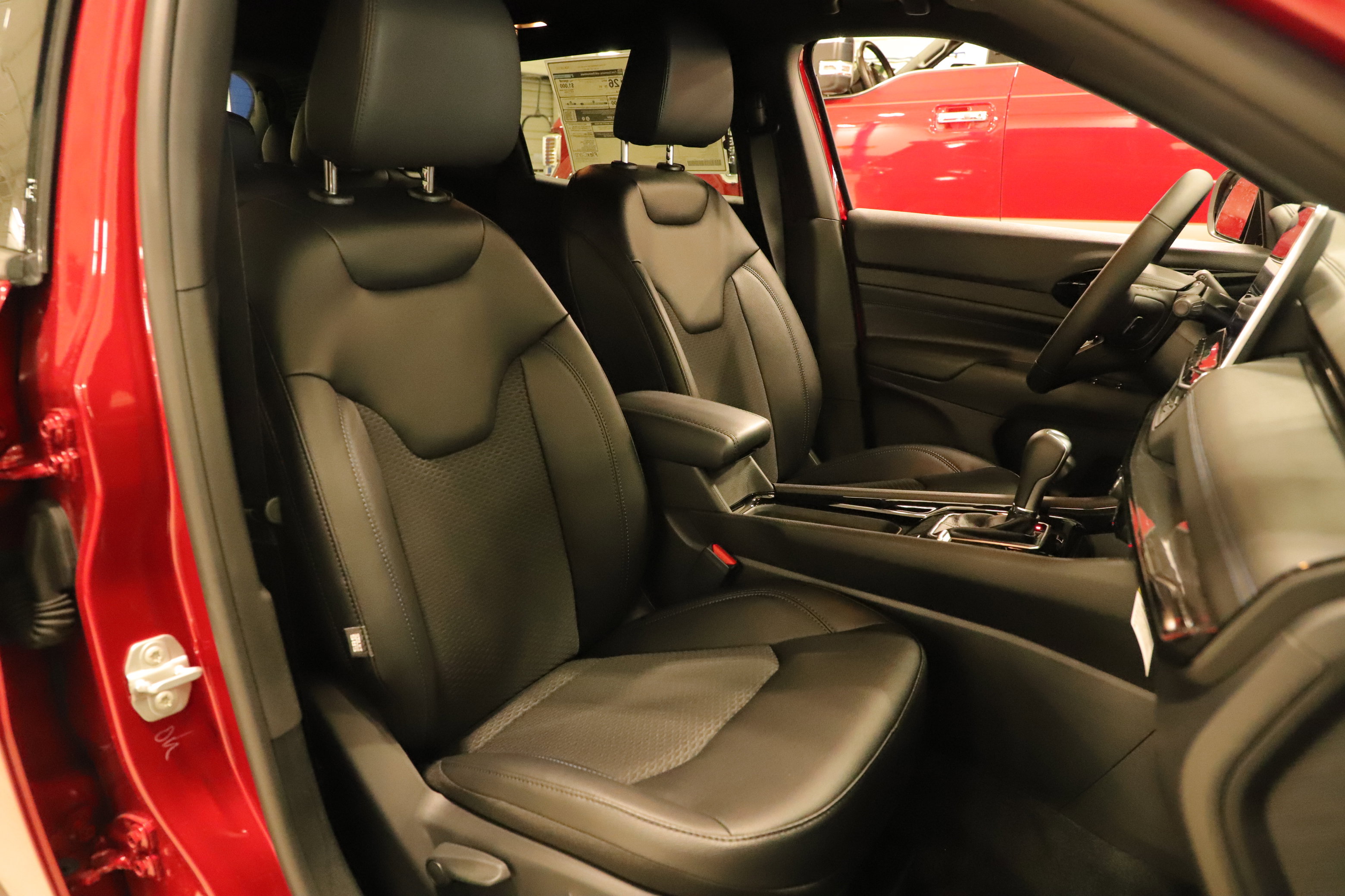 New 2026 Jeep Compass Latitude image 17