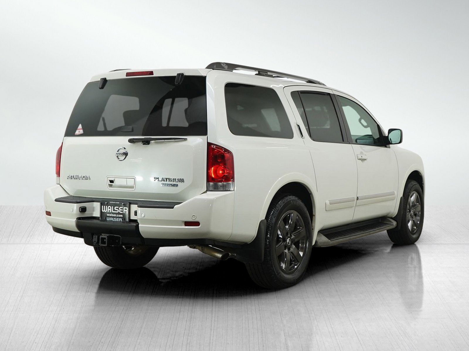 Used 2014 Nissan Armada Platinum w/ Platinum Reserve Package AWD/4WD image 5