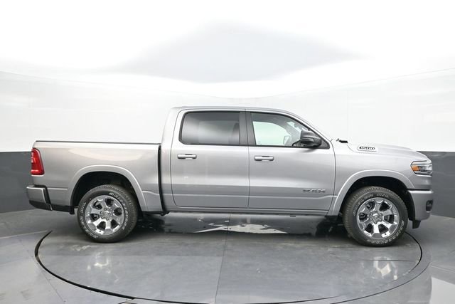 New 2026 RAM 1500 4x4 Crew Cab image 6