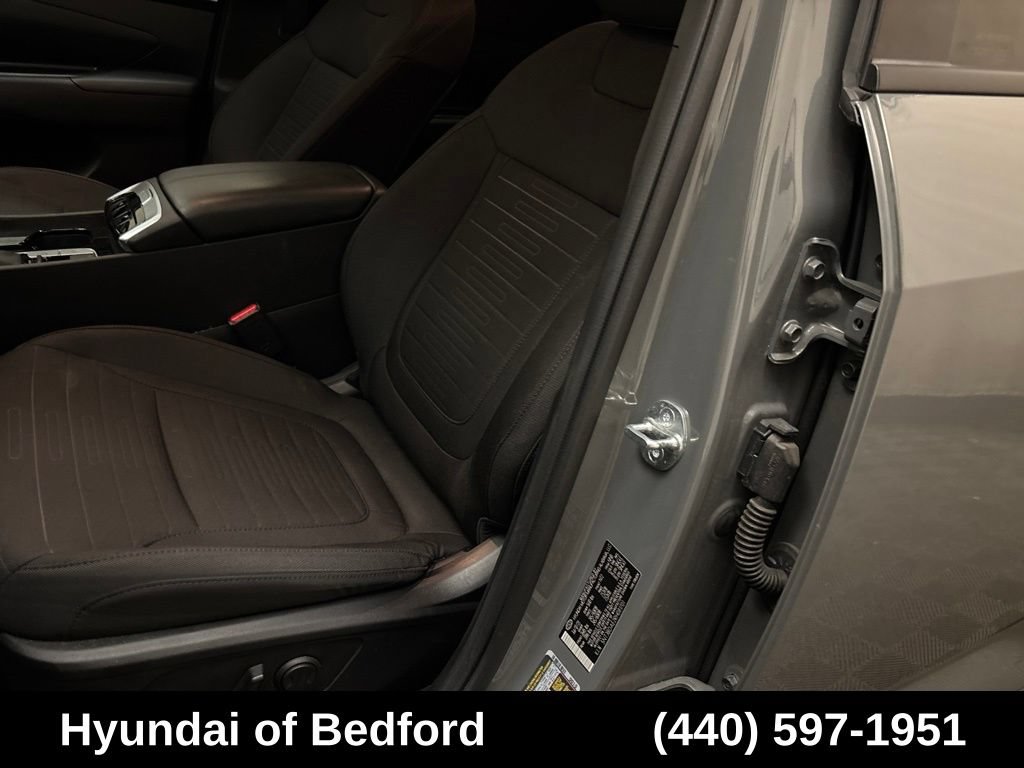 Used 2024 Hyundai Santa Cruz SEL AWD/4WD image 13