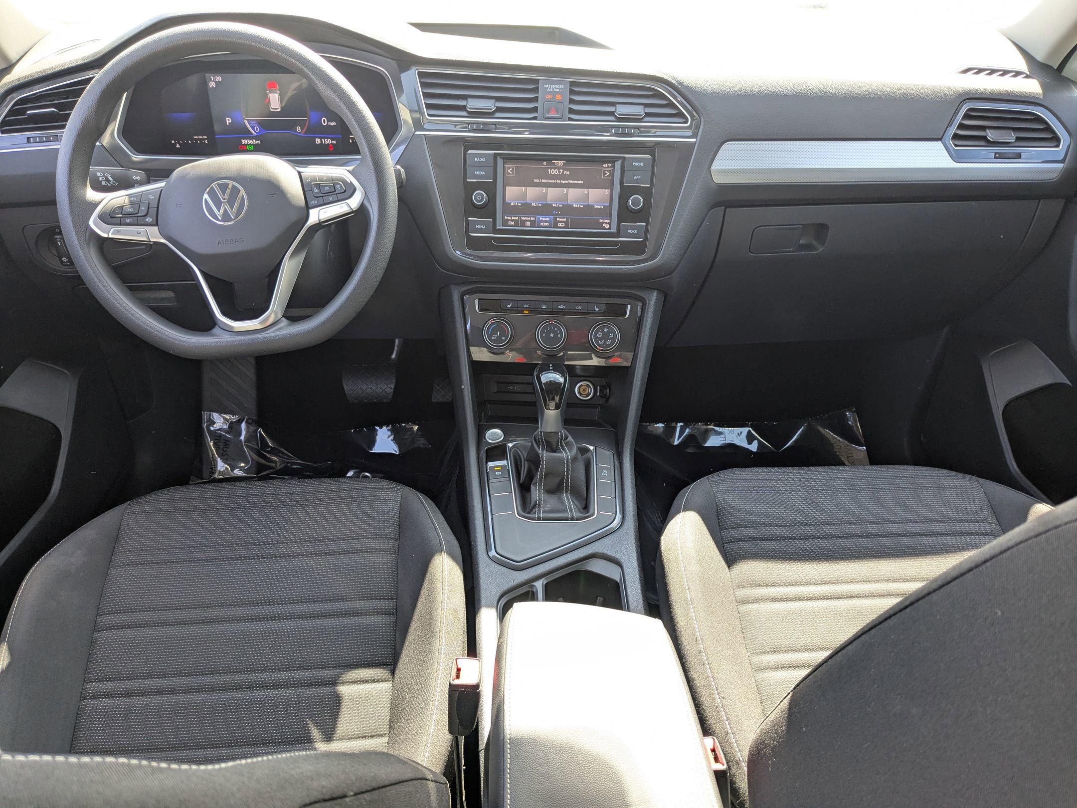 Used 2023 Volkswagen Tiguan S image 21