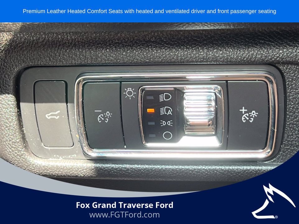 Used 2022 Lincoln Corsair Reserve w/ Equipment Group 201A AWD/4WD image 18