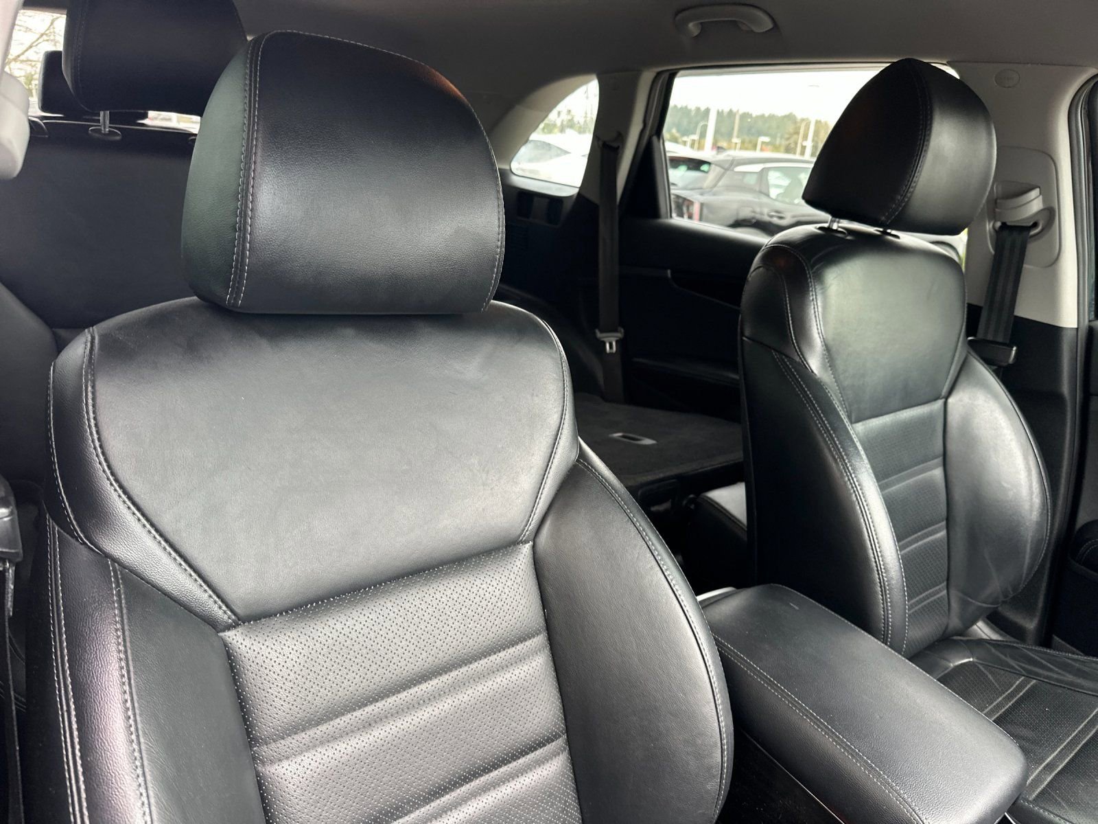 Used 2019 Kia Sorento EX image 16