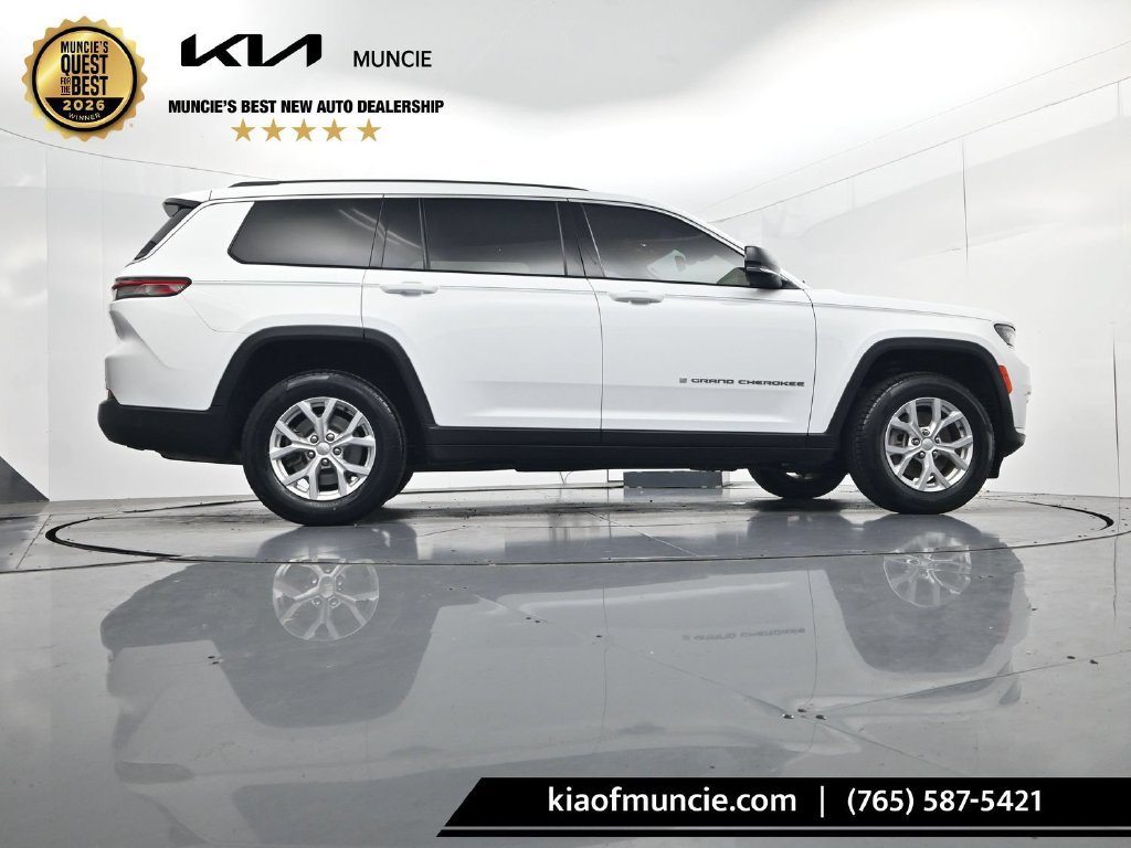 Used 2023 Jeep Grand Cherokee L Limited AWD/4WD image 53