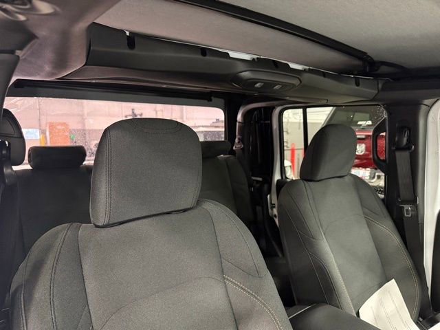 New 2026 Jeep Gladiator Sport image 25