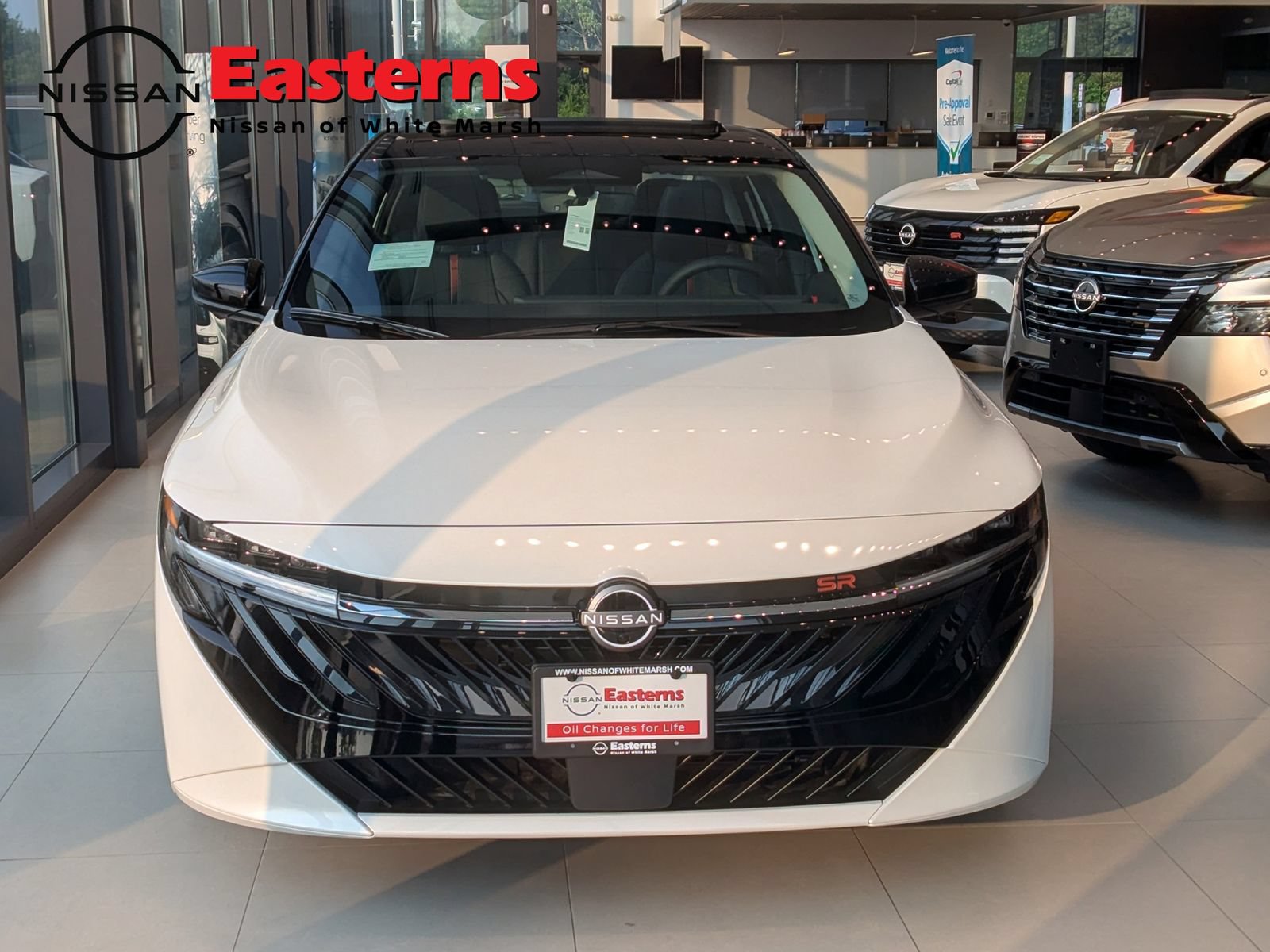 New 2026 Nissan Sentra SR w/ SR Premium Package FWD image 3