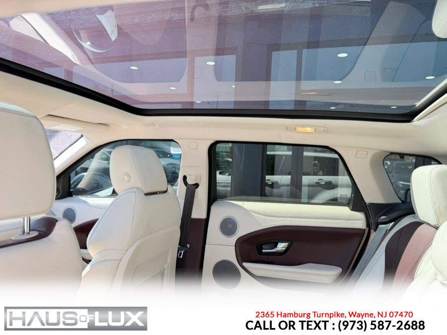 Used 2018 Land Rover Range Rover Evoque Autobiography image 16