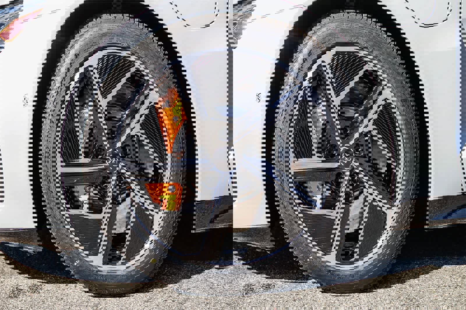 Used 2024 Audi RS e-tron GT w/ Carbon Performance Package image 9