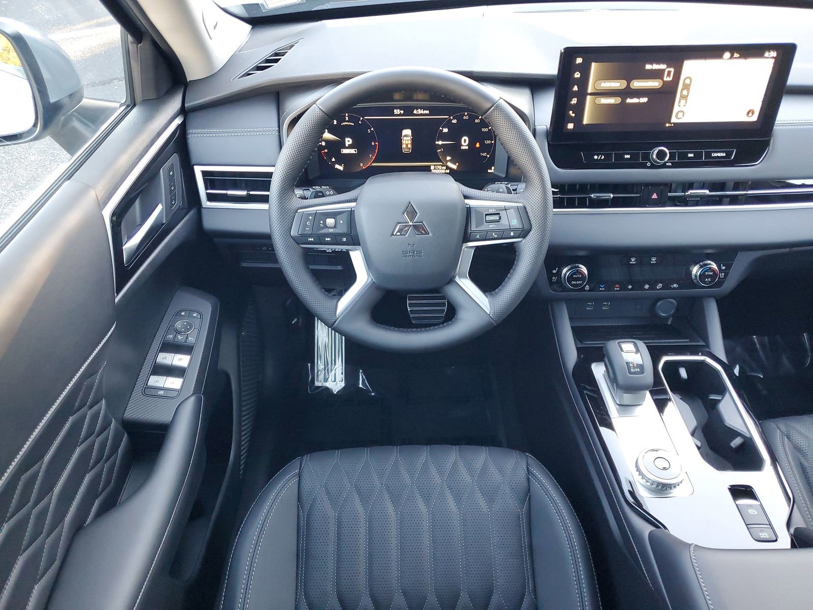 New 2026 Mitsubishi Outlander SEL image 25