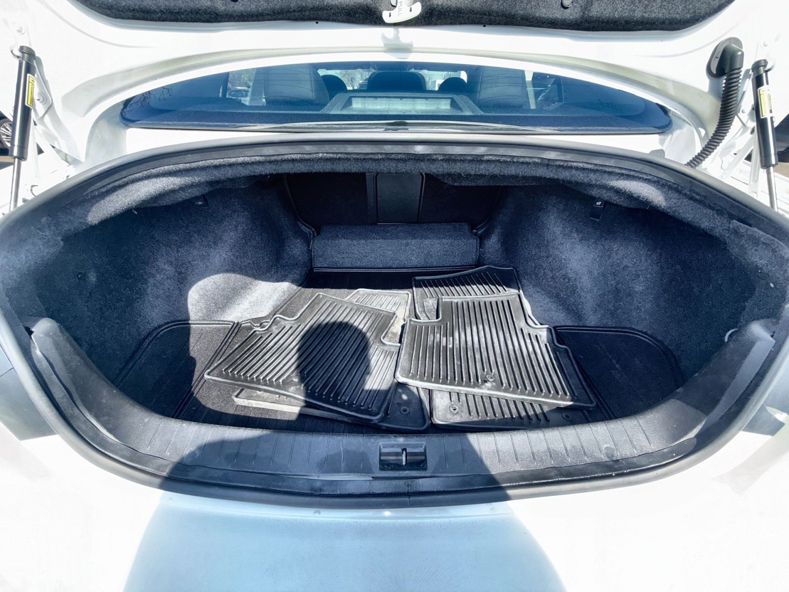 Used 2015 INFINITI Q50 Premium w/ Navigation Package image 26