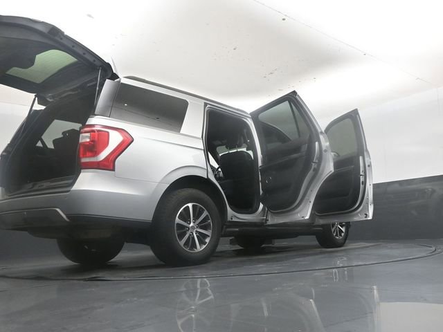 Used 2019 Ford Expedition XLT w/ Equipment Group 201A AWD/4WD image 55